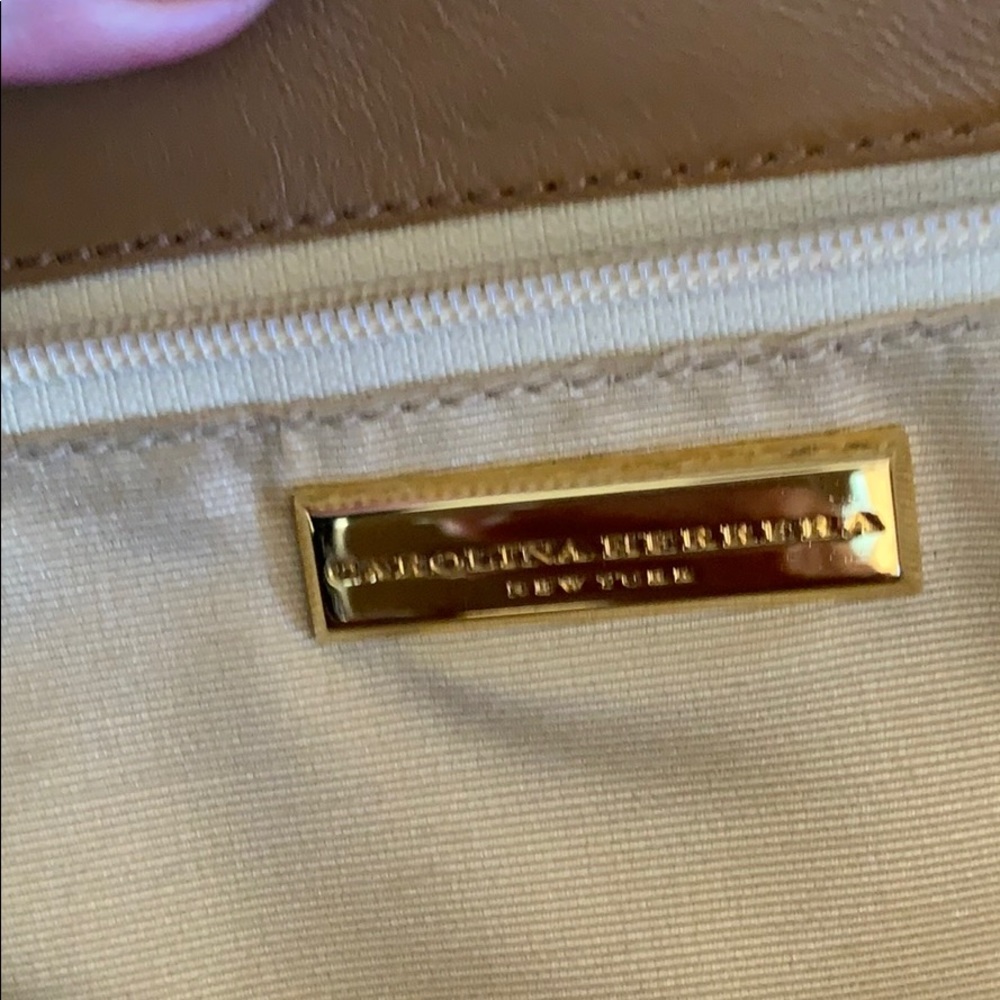 Carolina Herrera Vintage Clutch - Picture 4 of 8